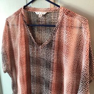 CAbi patterned top, size small